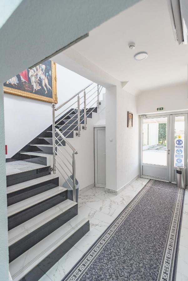 Vila Safir Loznica Exterior foto